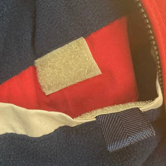 Tommy Hilfiger men’s red bomber/jacket - Picture 7 of 15